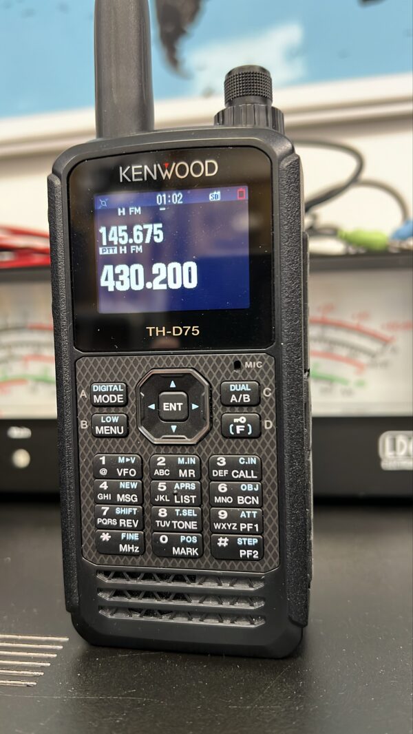 Kenwood TH-d75